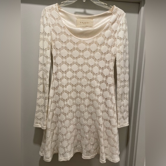 Cream White Boho Bohemian Hippie Retro 60s SWAGGI Crochet Lace Overlay Dress - Picture 1 of 8